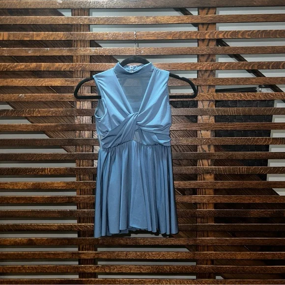 Weissman dance -showtime-Rise up-(size MC)-sage-dark teal - Picture 3 of 6